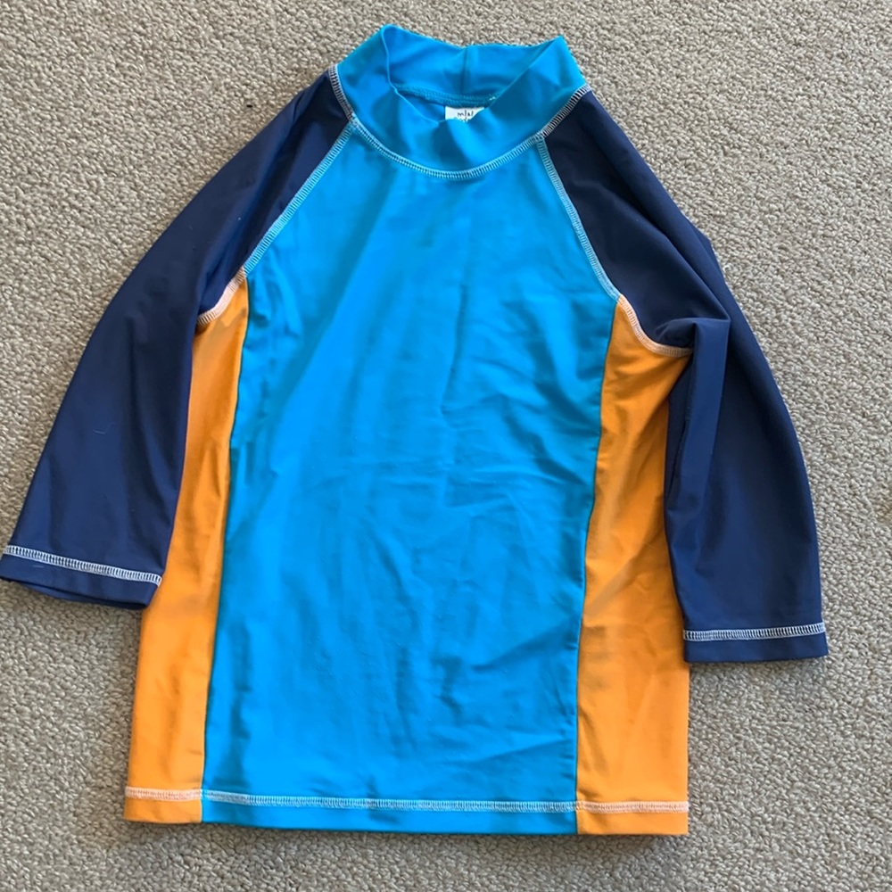 Mini Boden Boys blue rash guard 7-8 yrs in good used condition